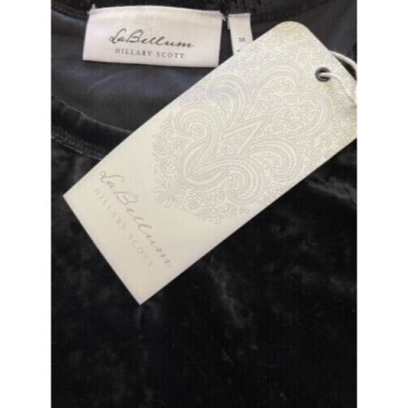 Hillary Scott Plus 3X Black Crushed Velour Embellished Floral Short Sleeve Top - Picture 6 of 6